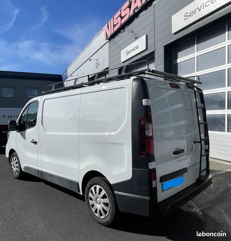 camionette-nv300-fg-l1h1-2t8-nissan-oblp25005-2